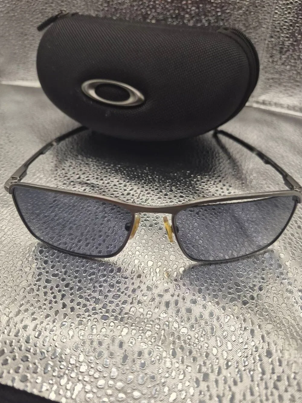 Oakley conductor sunglasses